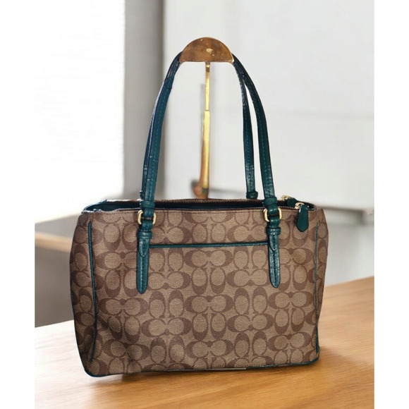 Peyton Signature Jordan double zip Carry-All (COACH F24603) - Picture 2 of 13